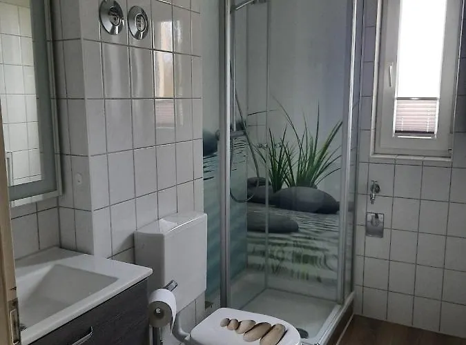 Heins Apartament *